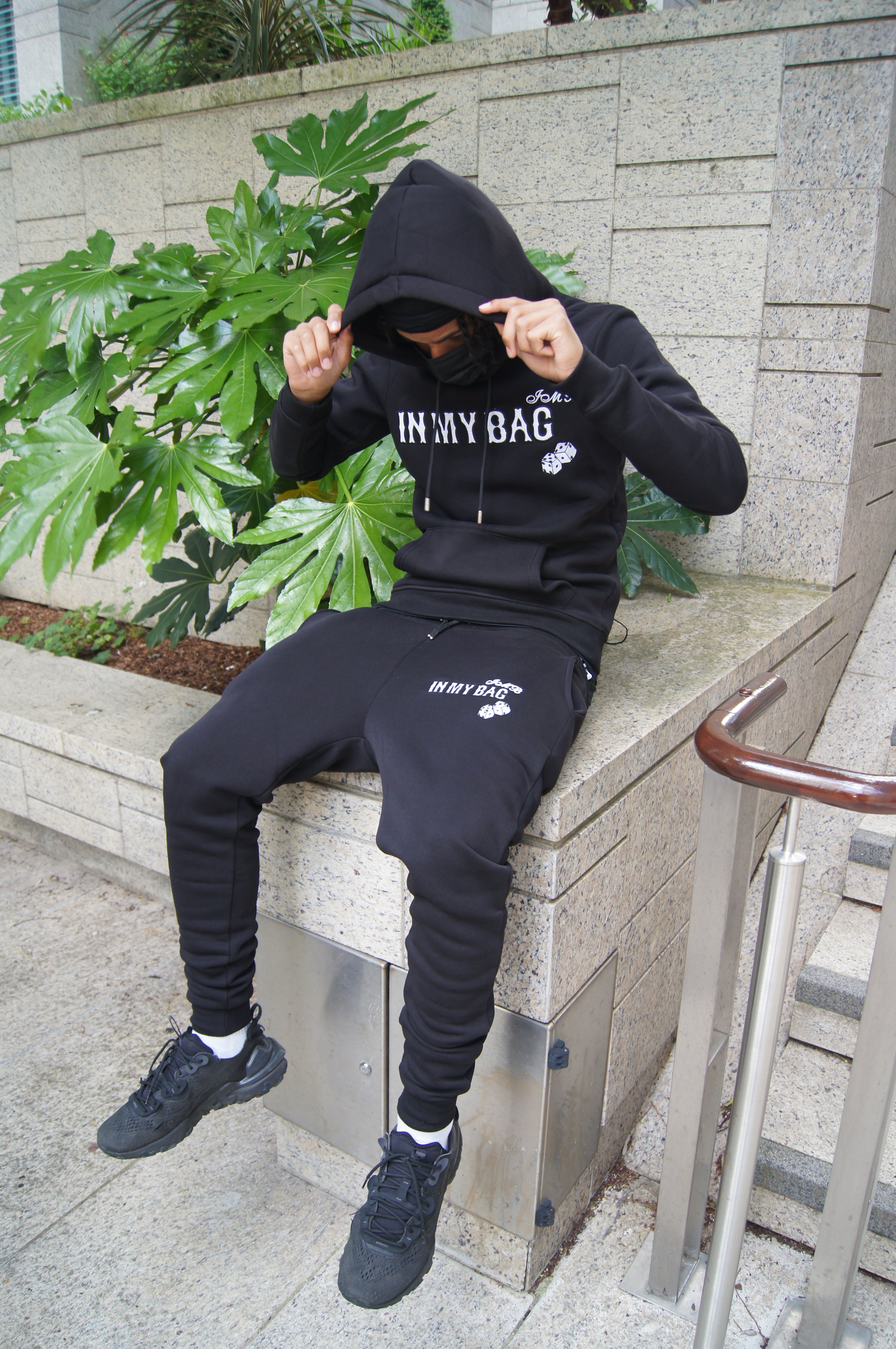 トップス IMB DICE TRACKSUIT - BLACK IMB DICE TRACKSUIT - BLACK – inmybaguk