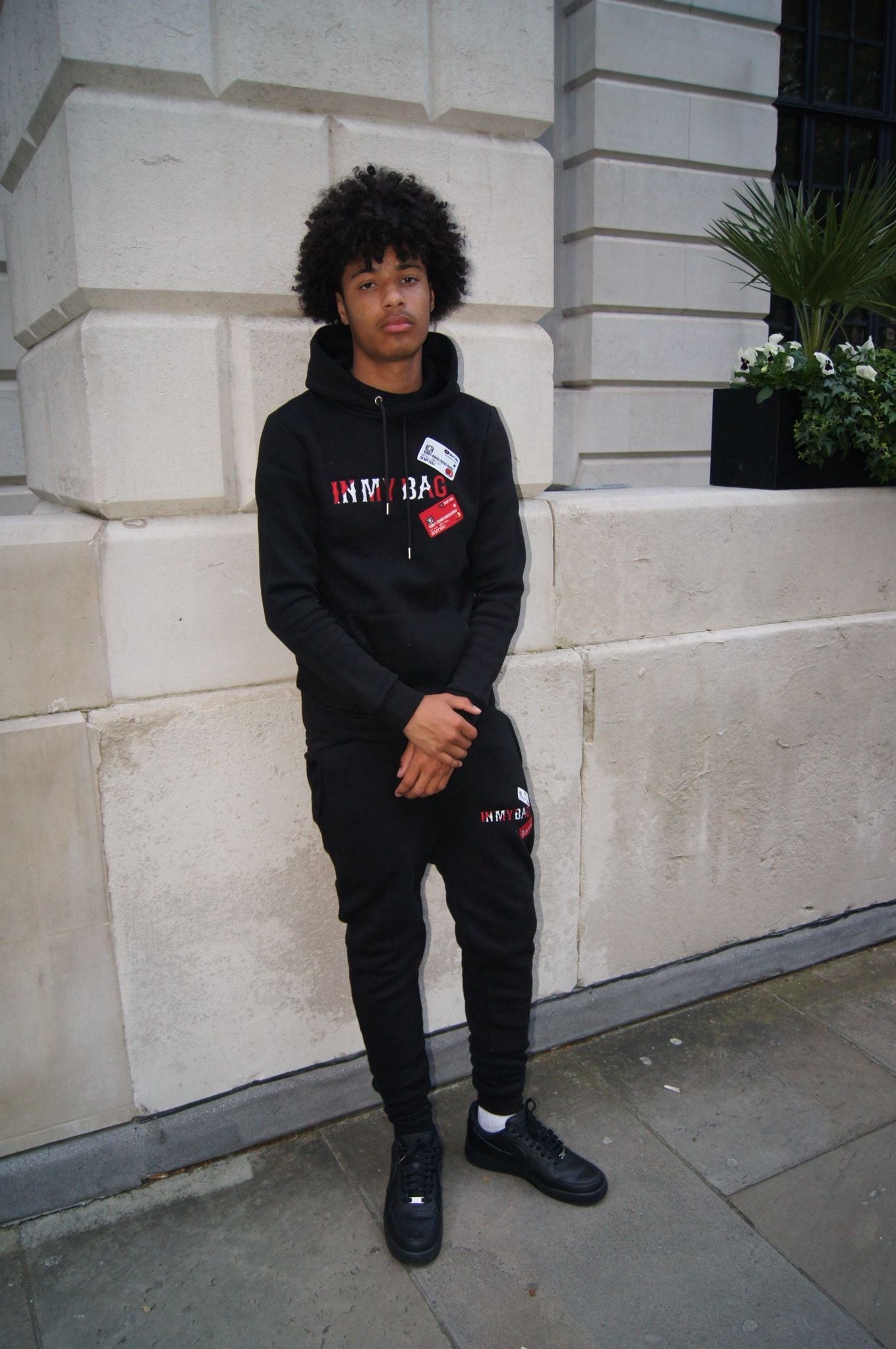 CC’S TRACKSUIT - BLACK/RED CC'S TRACKSUIT - BLACK/RED – inmybaguk